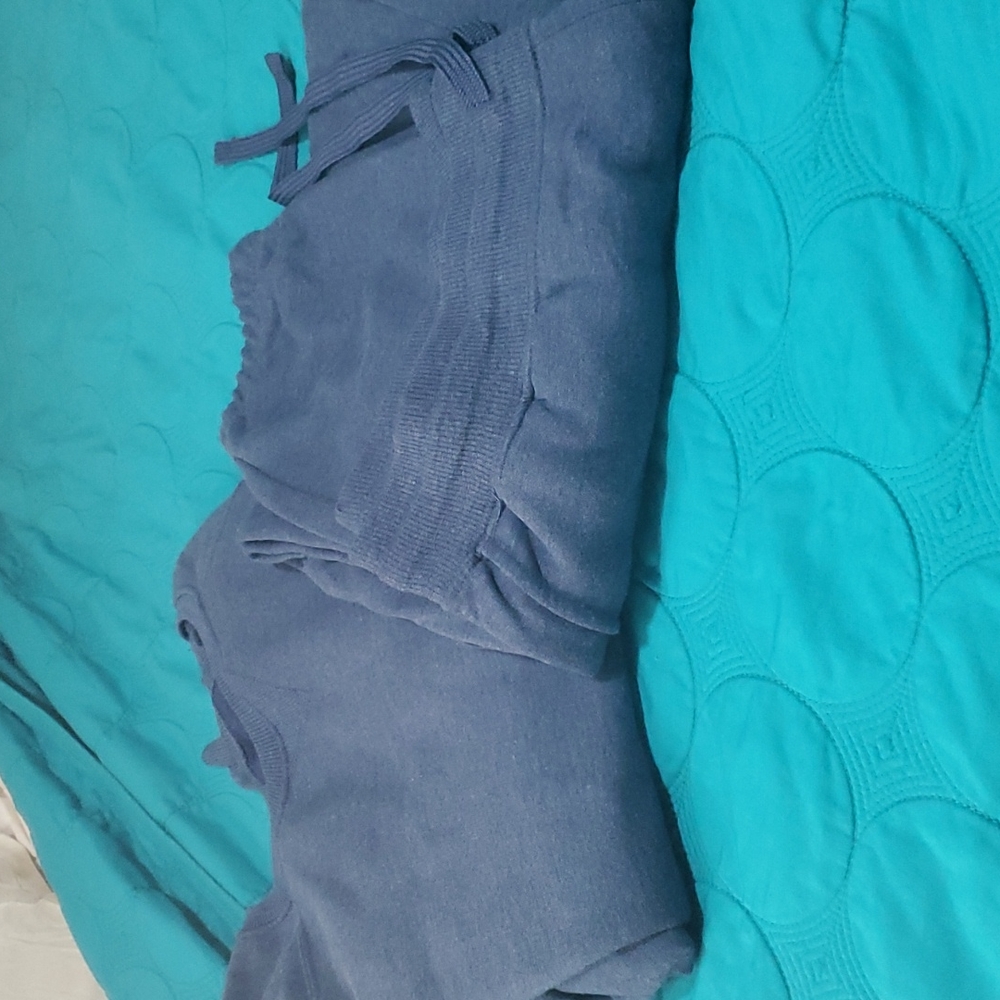 Terra & Sky sweat suit